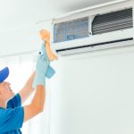 エアコンクリーニングをする専門業者